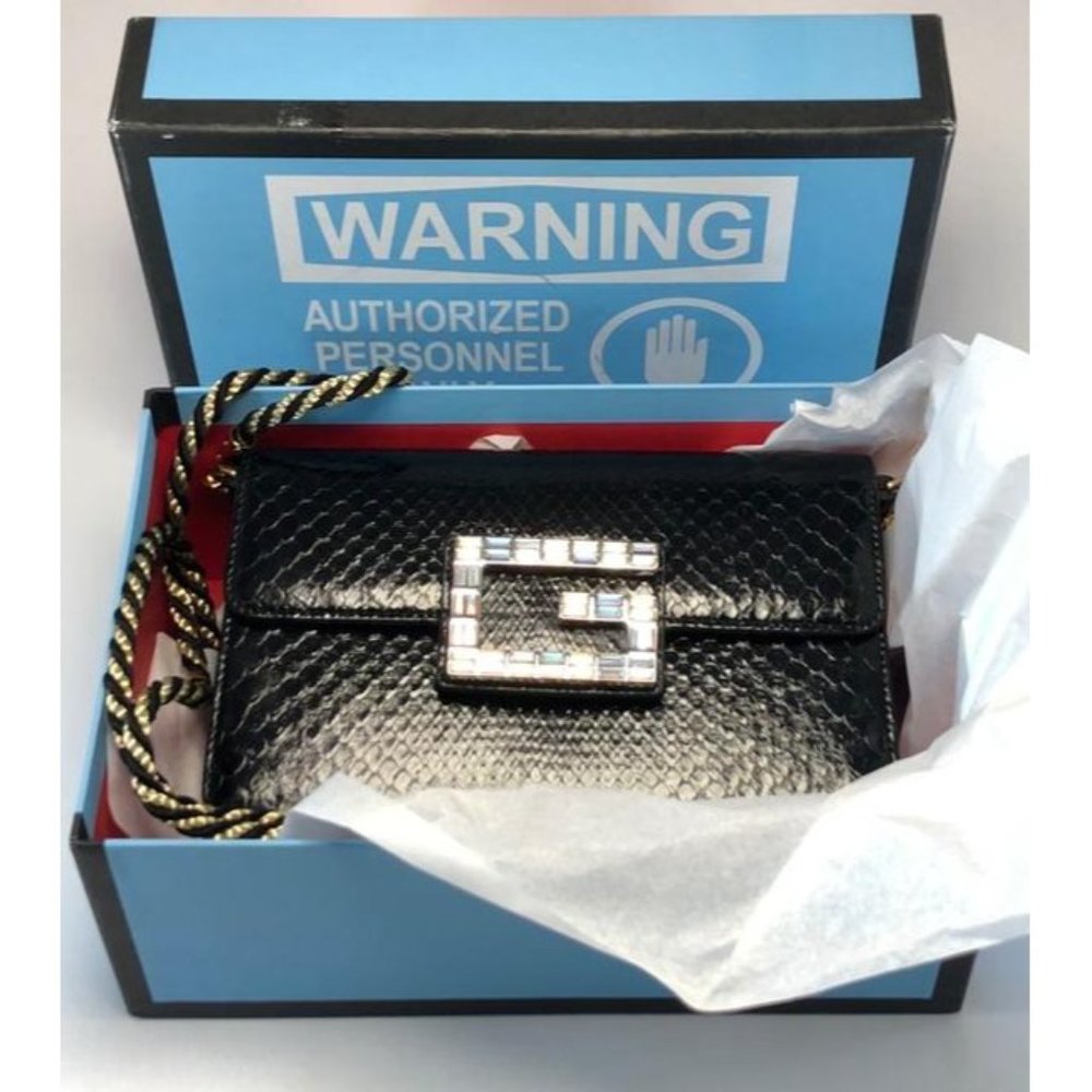 Gucci Broadway Small Snakeskin Black Python Skin … - image 2